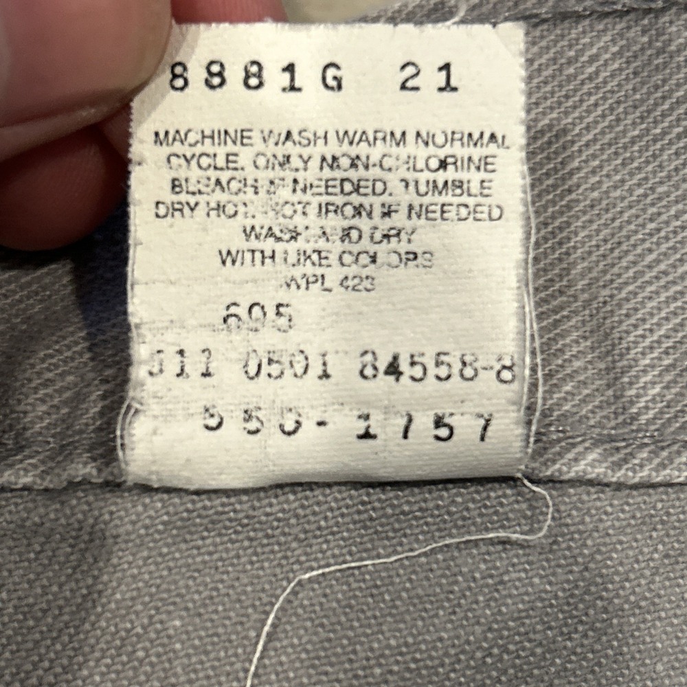 Vintage Levis 550 Jeans Men 36x34 Light Grey Denim USA Y2k Relax Fit Tapered Leg - Picture 6 of 12